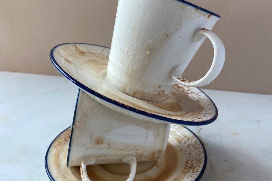 Bałagan w domu a depresja: Jak porządek wpływa na samopoczucie