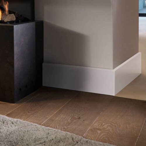 Listwy przypodłogowe LAGRUS – mały element, który robi wielką różnicę